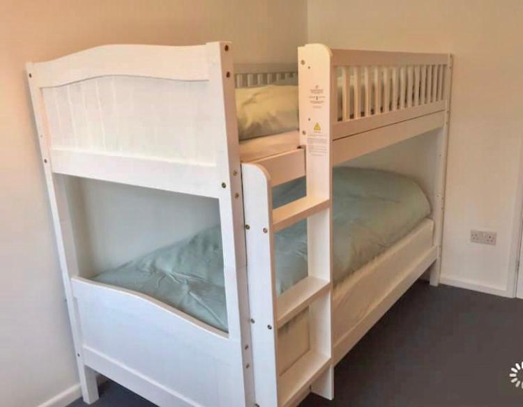 Great Price, Lovely Comfy Flat.2 Mins From The Sea Лайм Риджис Екстериор снимка