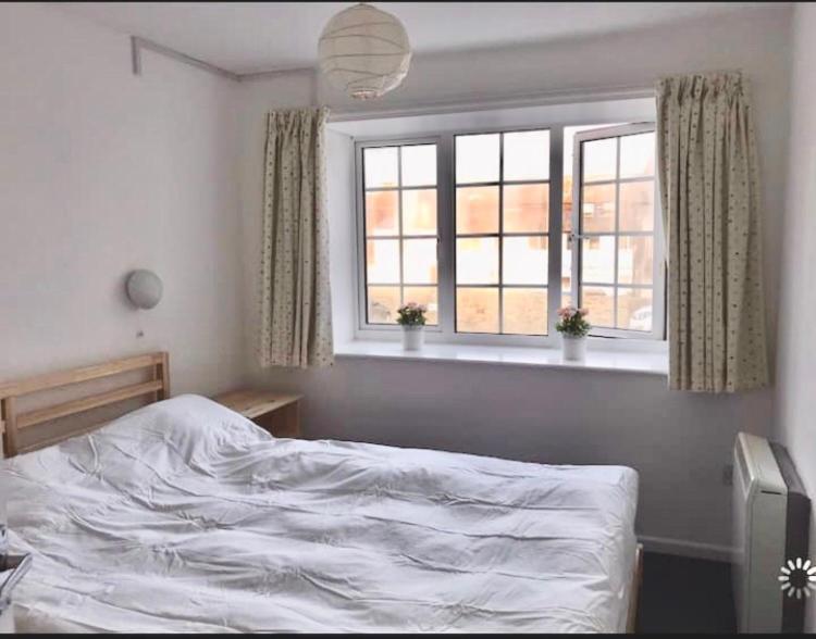 Great Price, Lovely Comfy Flat.2 Mins From The Sea Лайм Риджис Екстериор снимка